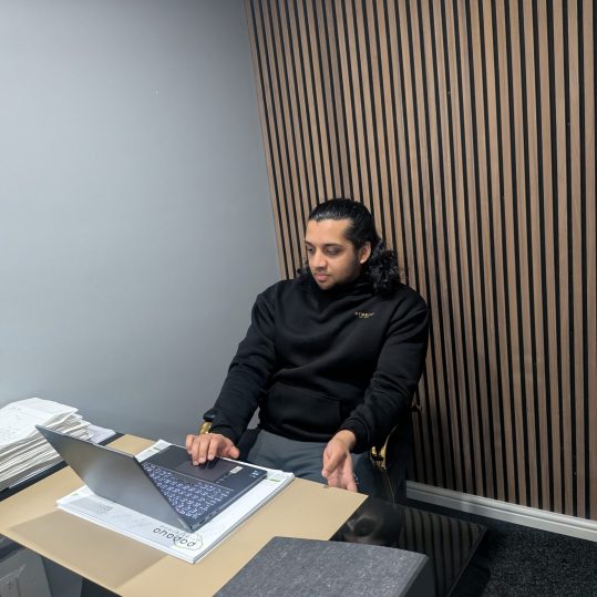 PXL_20251010_132258012